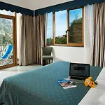 Royal 4* Ποζιτάνο