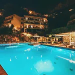 Royal Hotel 4*