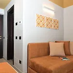 Royal Hotel
