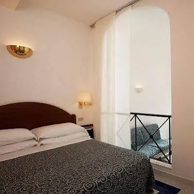 Royal 4* Positano